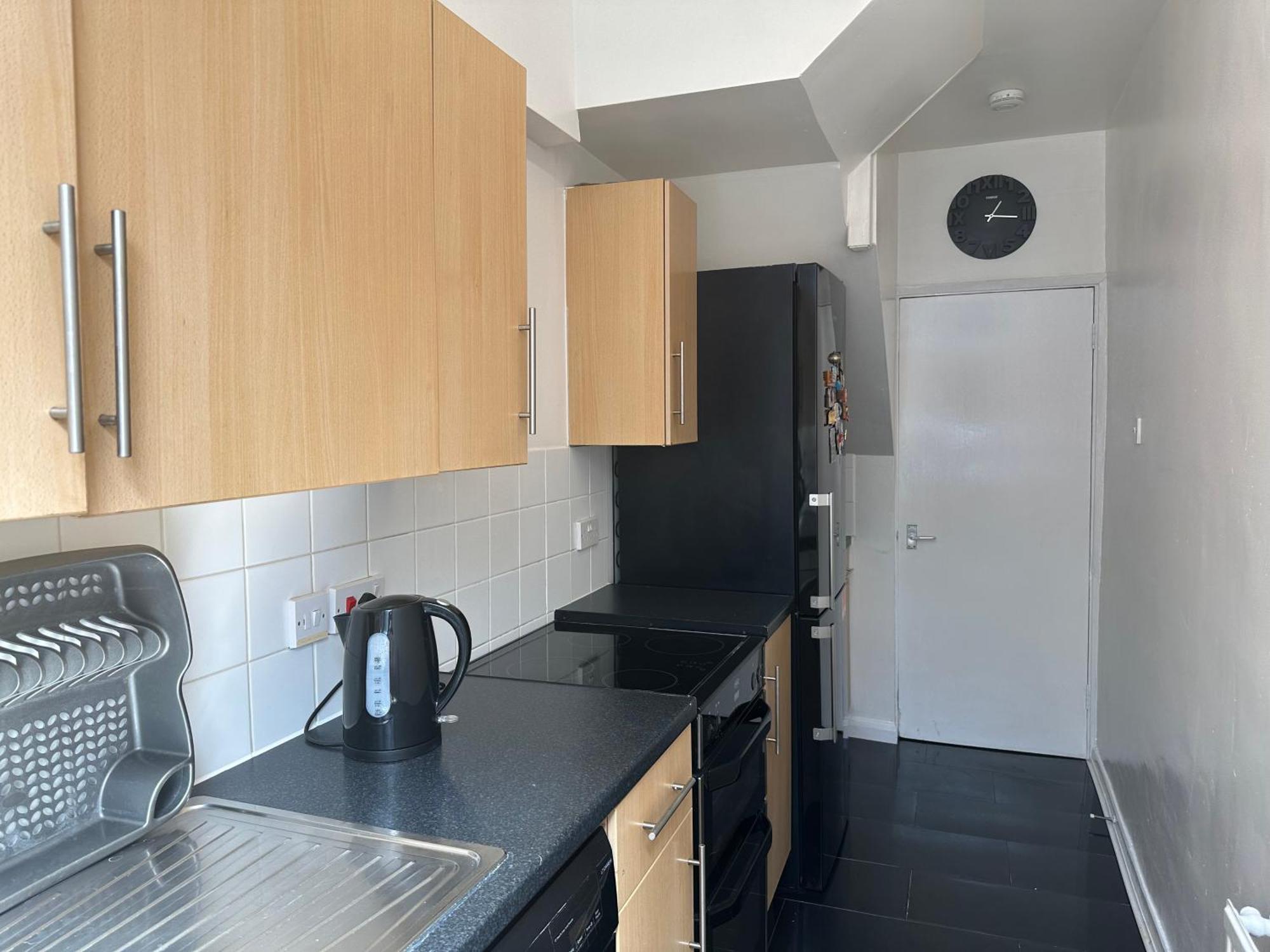 Experience London With Easy